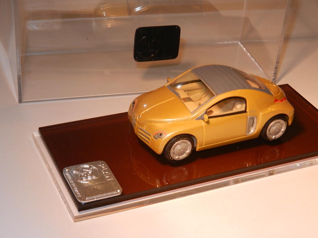 AM Ruf : Renault Fiftie in Planx43 box